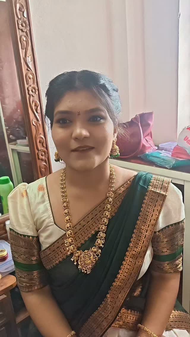 Post 7 by Fiza Makeover on Instagram (video)