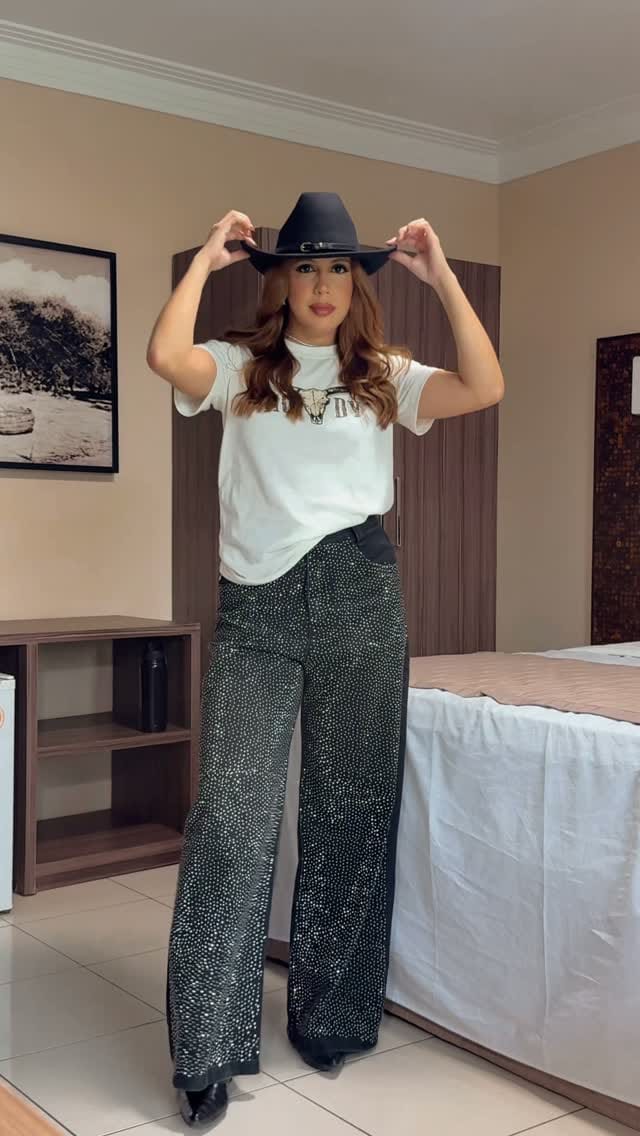 Post 7 by Agda Milena on Instagram (video)