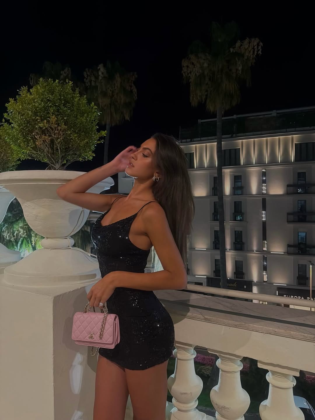 Post 2 by 𝐴𝑙𝑒𝑠𝑠𝑖𝑎 on Instagram (carousel)