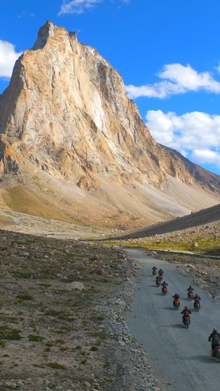 Post 10 by Indiabiketrip Golden Eagle on Instagram (video)