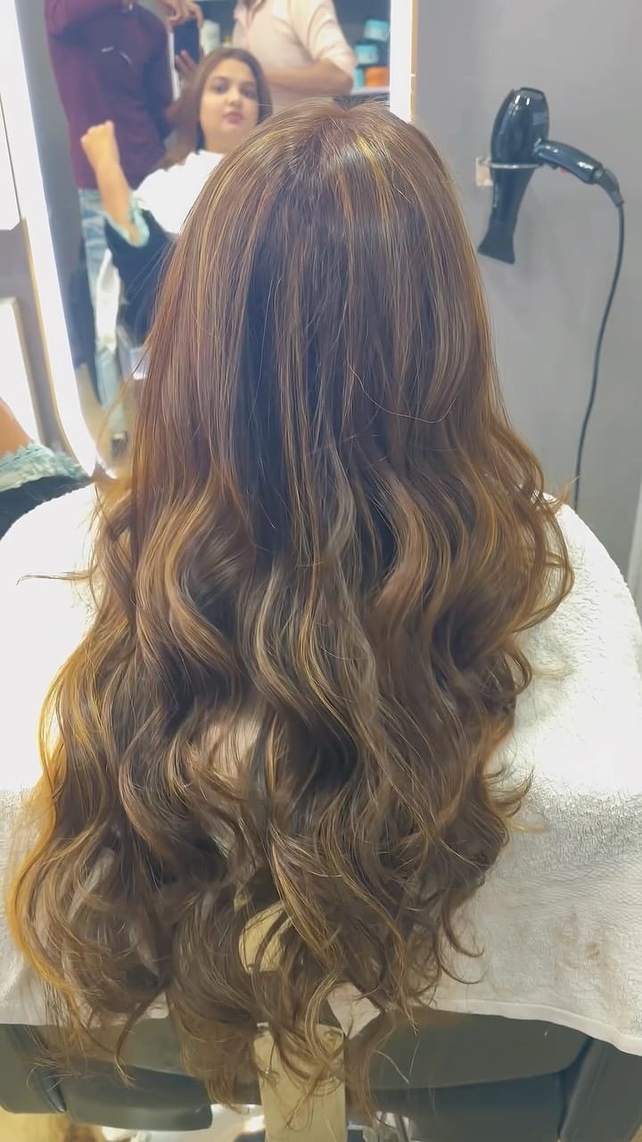 Post 4 by Hair hub salon | Top Unisex Salon Byculla,mumbai on Instagram (video)