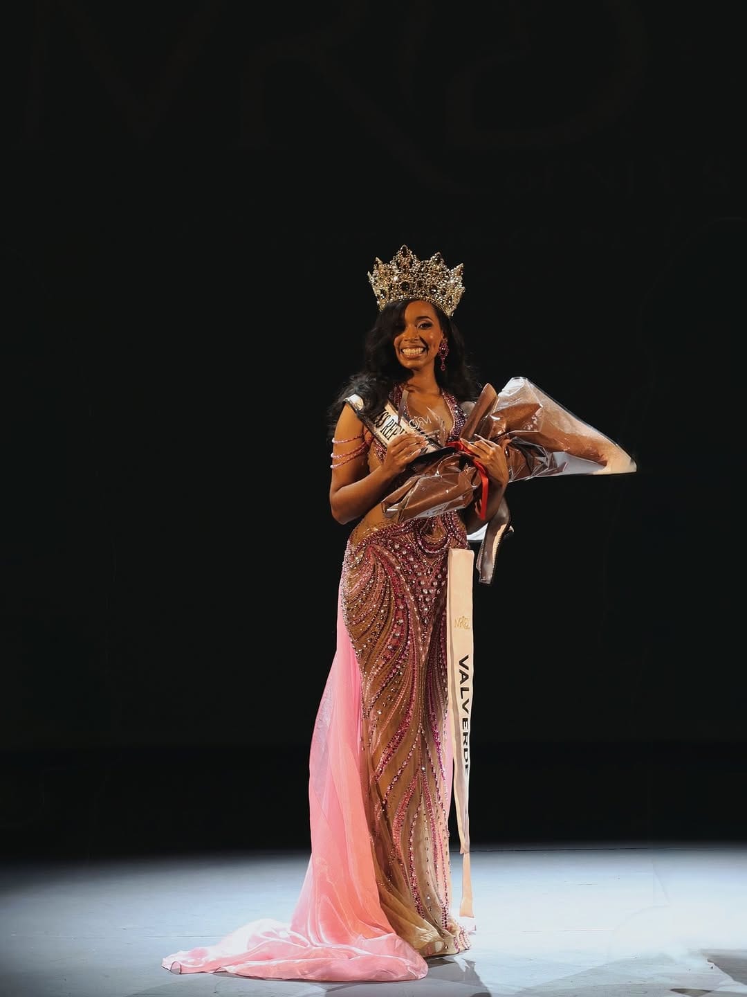 Post 8 by Miss Dominican Republic of New Jersey USA on Instagram (carousel)
