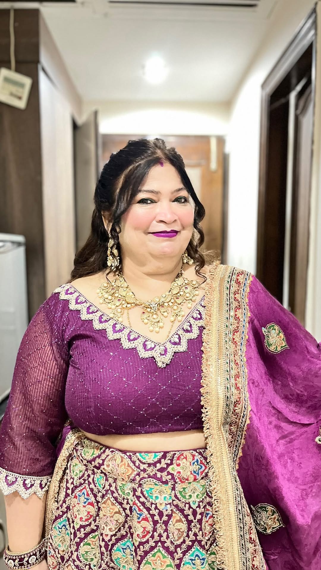 Post 1 by MUSKAN ARORA | AMRITSAR BRIDAL MAKEUP ARTIST 🫶🏻 on Instagram (video)