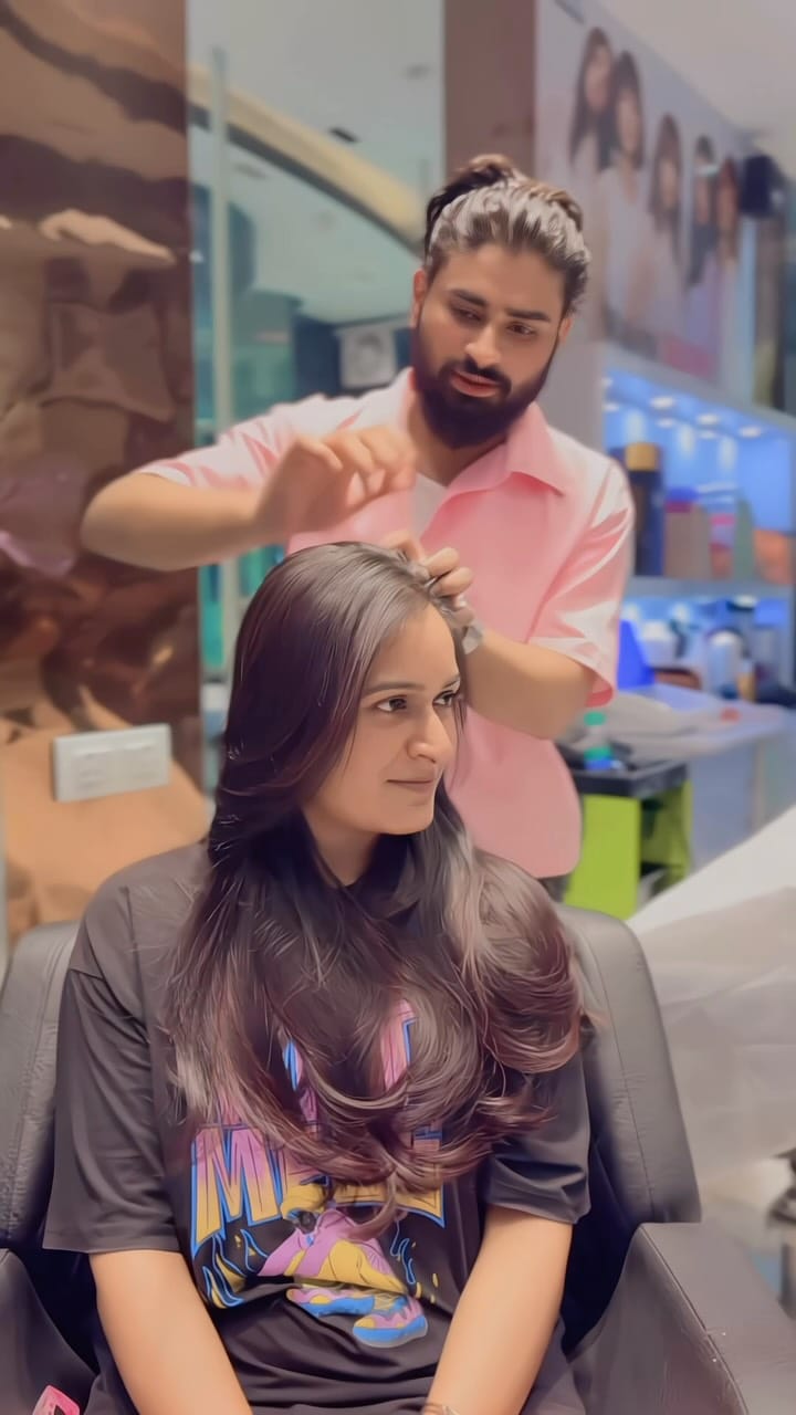 Post 1 by INFINITY SALON & academy indirapuram GZB on Instagram (video)