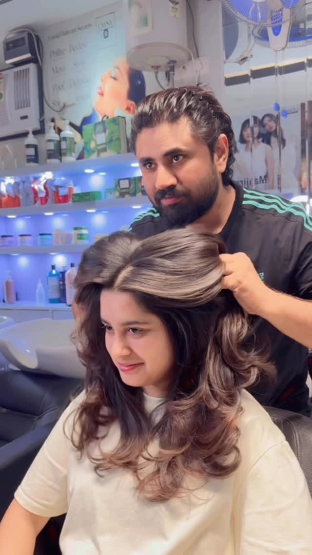 Post 7 by INFINITY SALON & academy indirapuram GZB on Instagram (video)