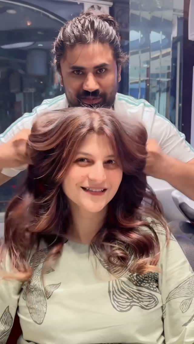 Post 9 by INFINITY SALON & academy indirapuram GZB on Instagram (video)