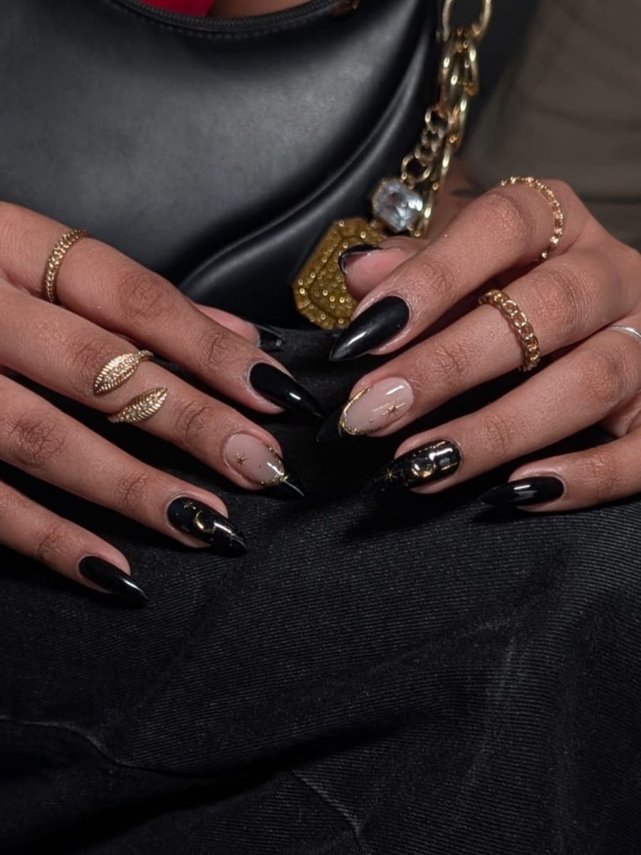Post 8 by Shyex Nails on Instagram (carousel)