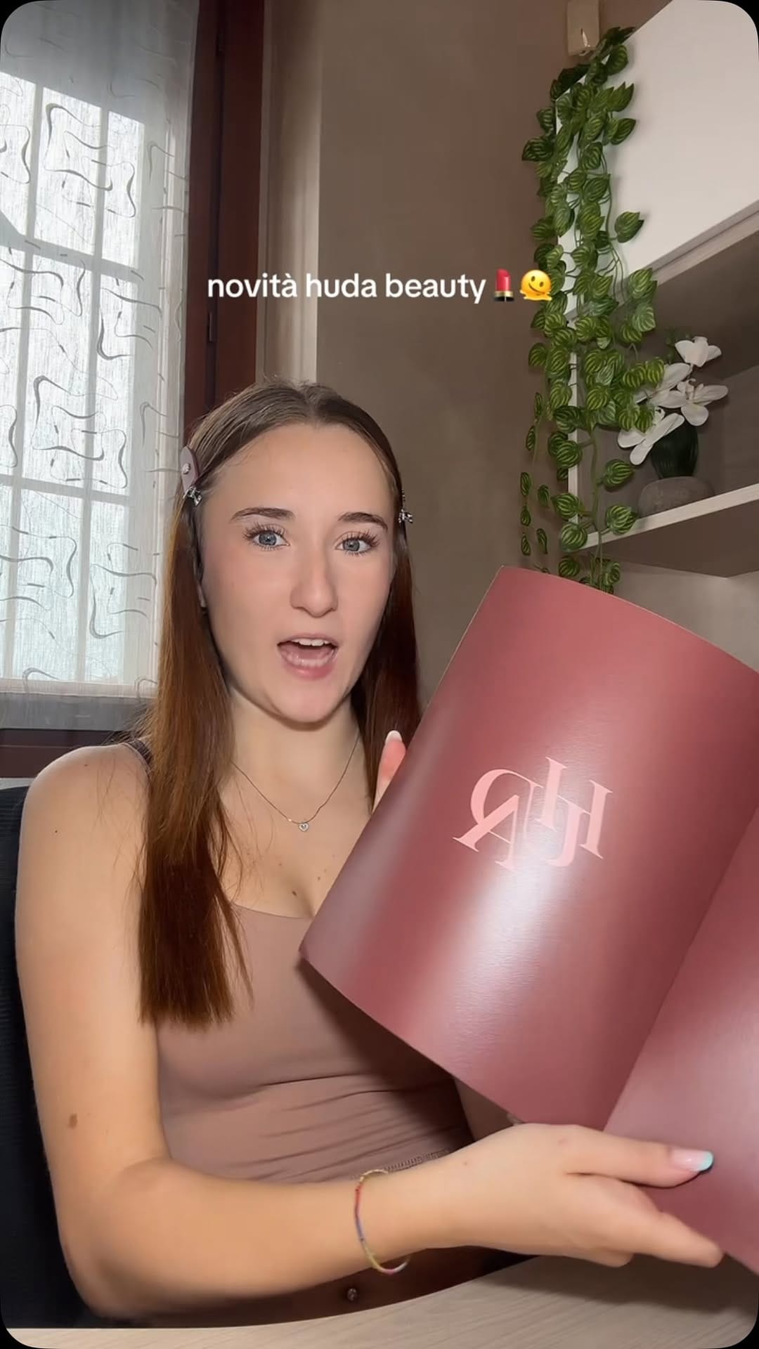 Post 4 by Ilaria Pirolo | makeup on Instagram (video)