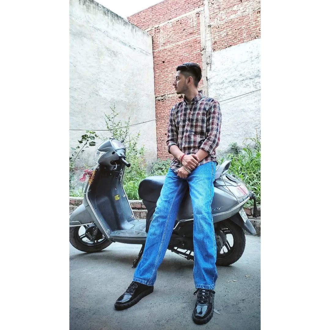 Post 2 by 👑👑prince thakur👑👑💵 on Instagram (image)