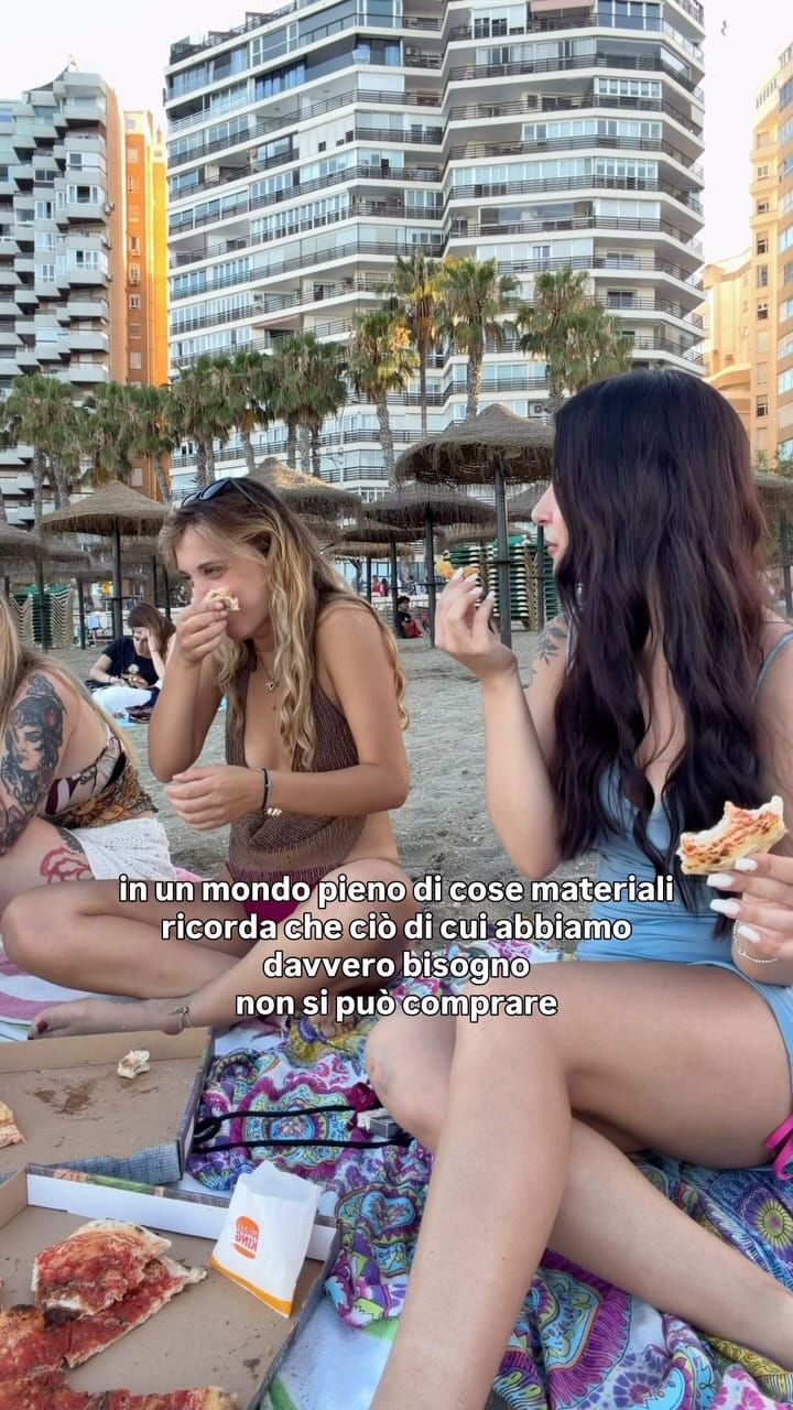 Post 4 by Marianna Petralla on Instagram (video)
