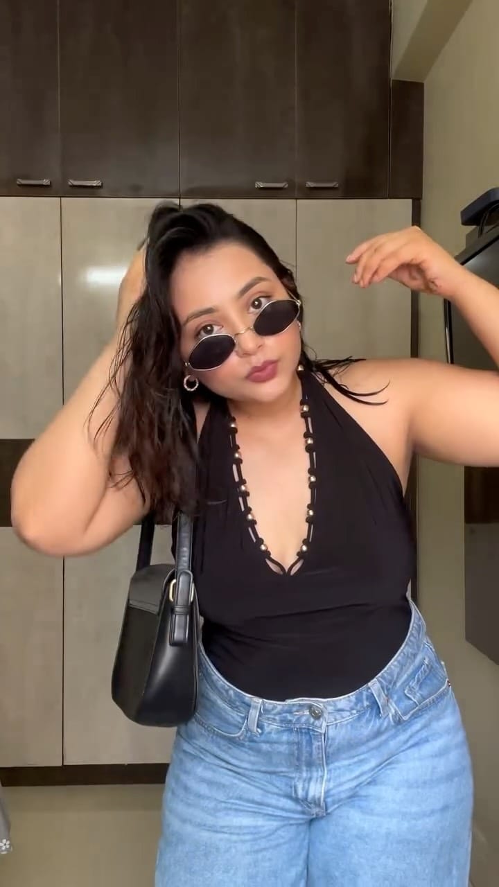 Post 4 by Ankita Agarwal | Fashion & Beauty • Content Creator on Instagram (video)