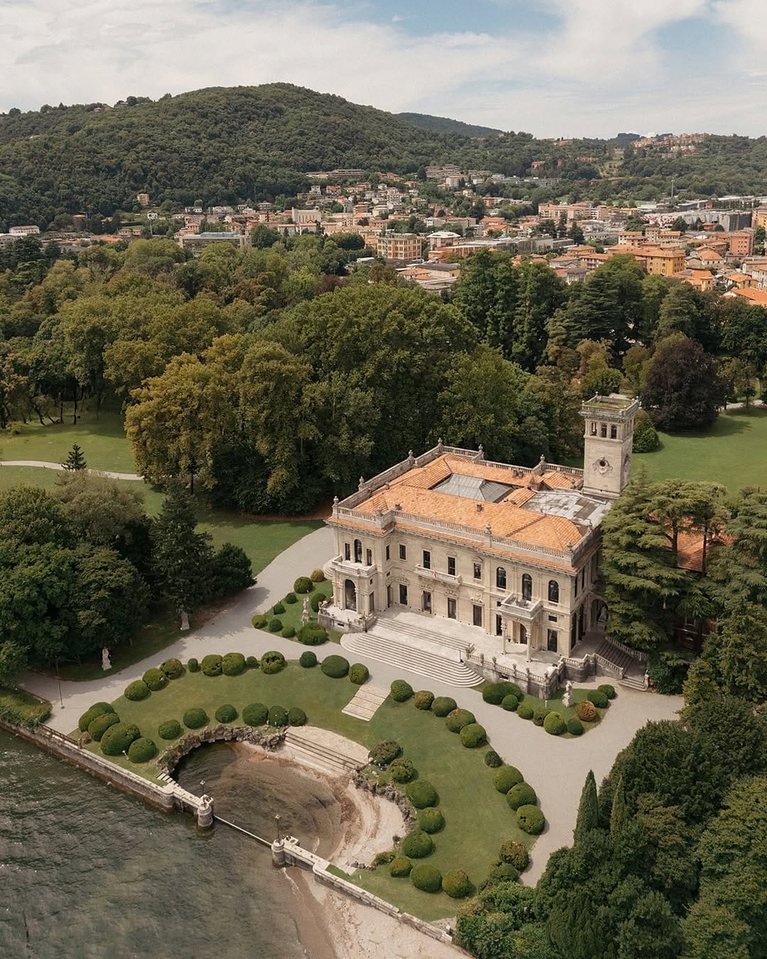 Post 10 by Daniele Torella | Wedding Photographer Italy on Instagram (carousel)