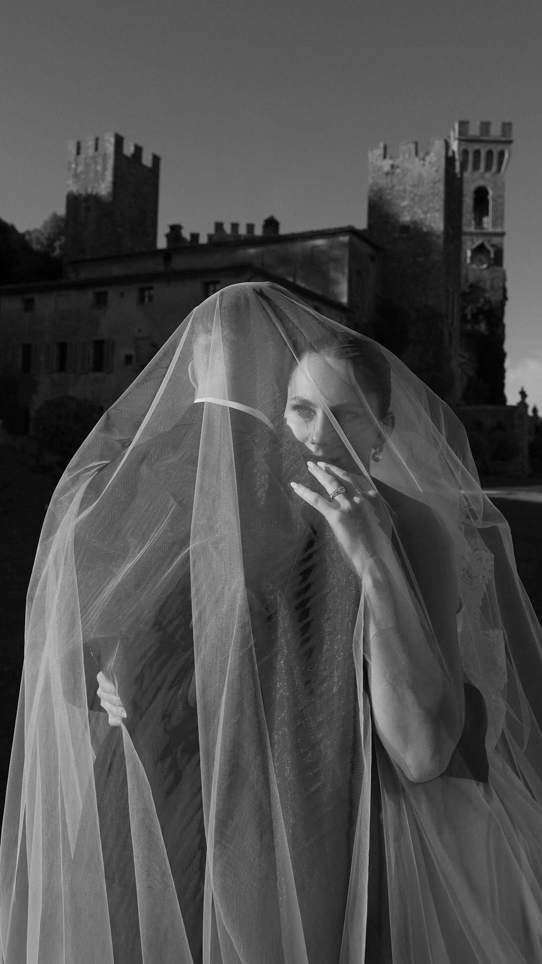 Post 2 by Daniele Torella | Wedding Photographer Italy on Instagram (video)