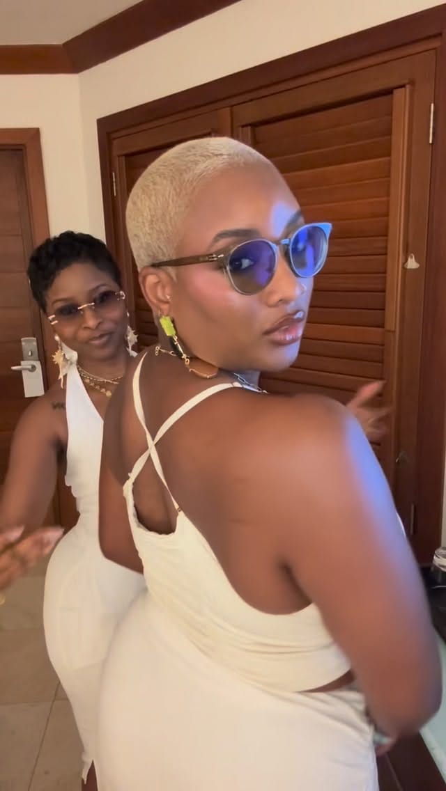 Post 7 by Tamaya Kyera | Etiquette Consultant | Pixie Pro on Instagram (video)