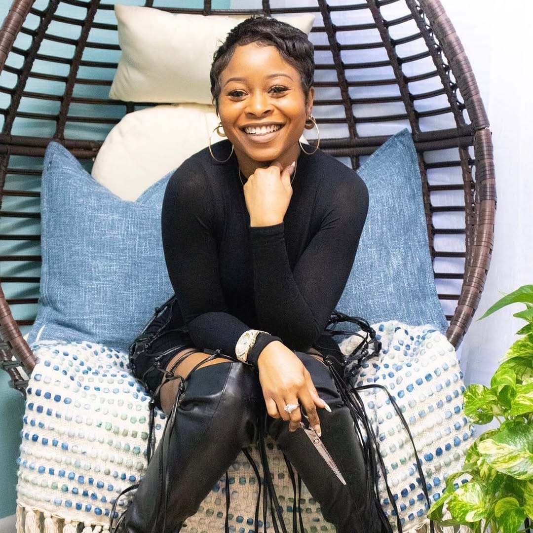 Post 10 by Tamaya Kyera | Etiquette Consultant | Pixie Pro on Instagram (image)