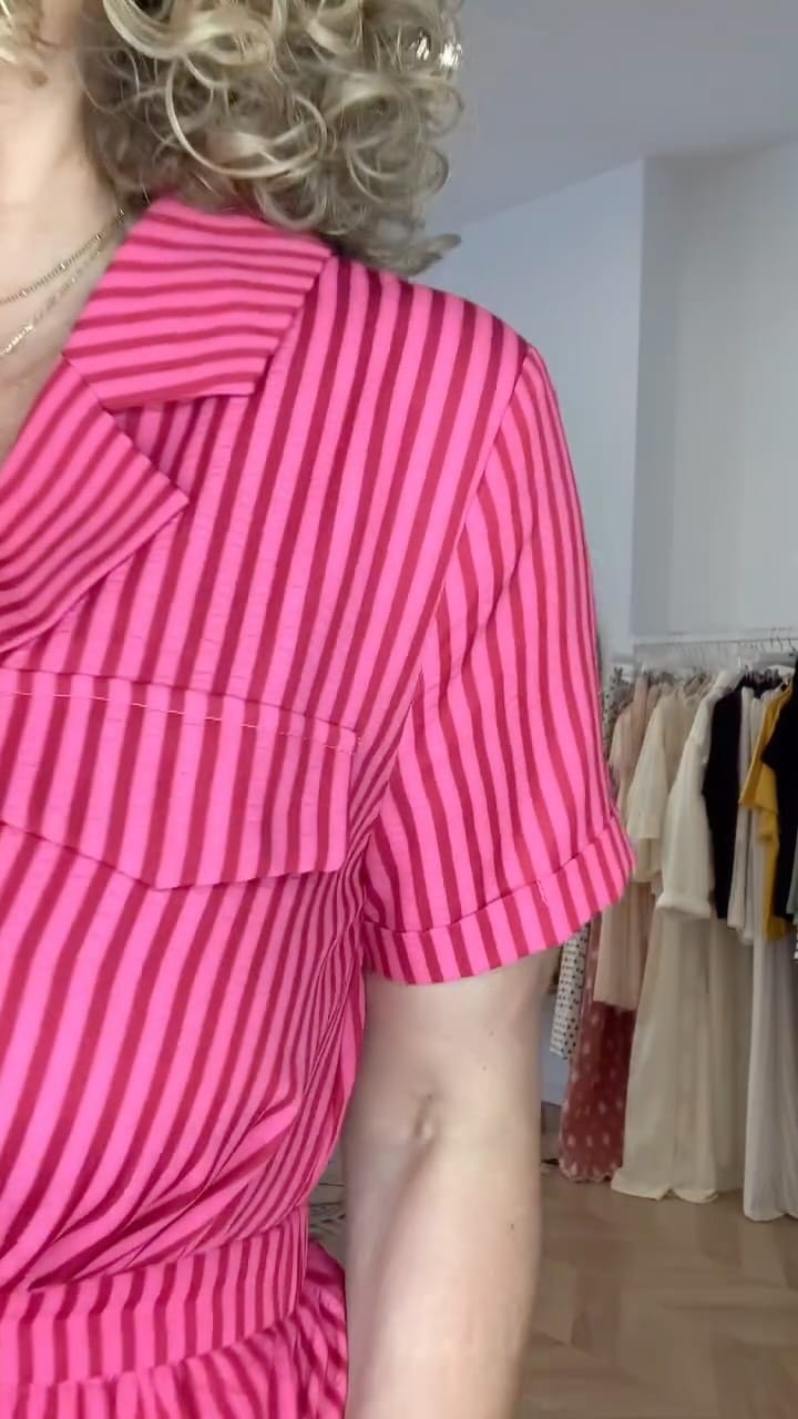 Post 9 by charlotte on Instagram (video)