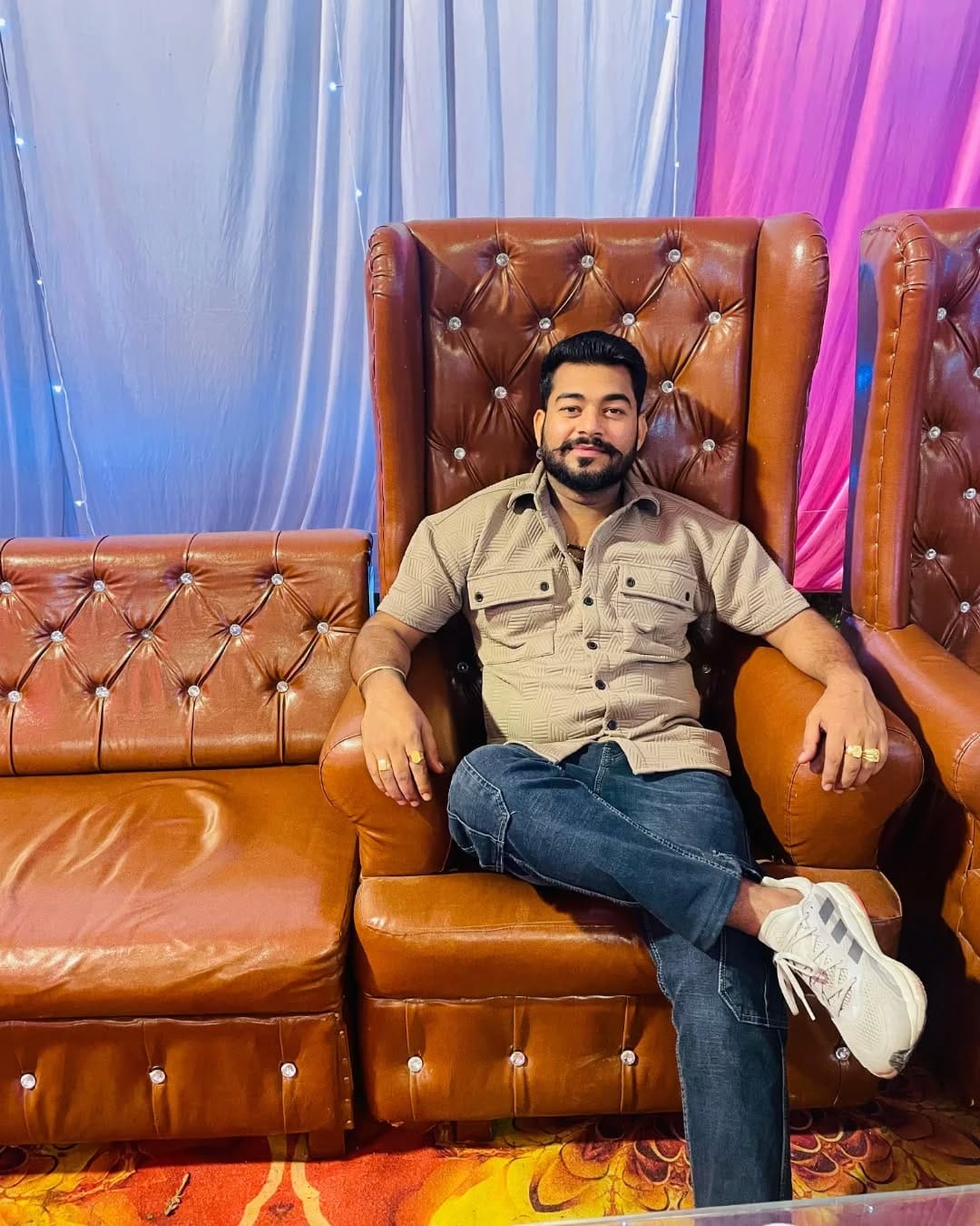 Post 7 by Ansh 👑 on Instagram (carousel)
