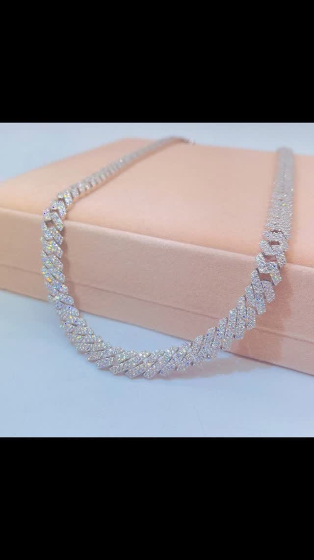 Post 4 by Jaipur Gem Paradise on Instagram (video)