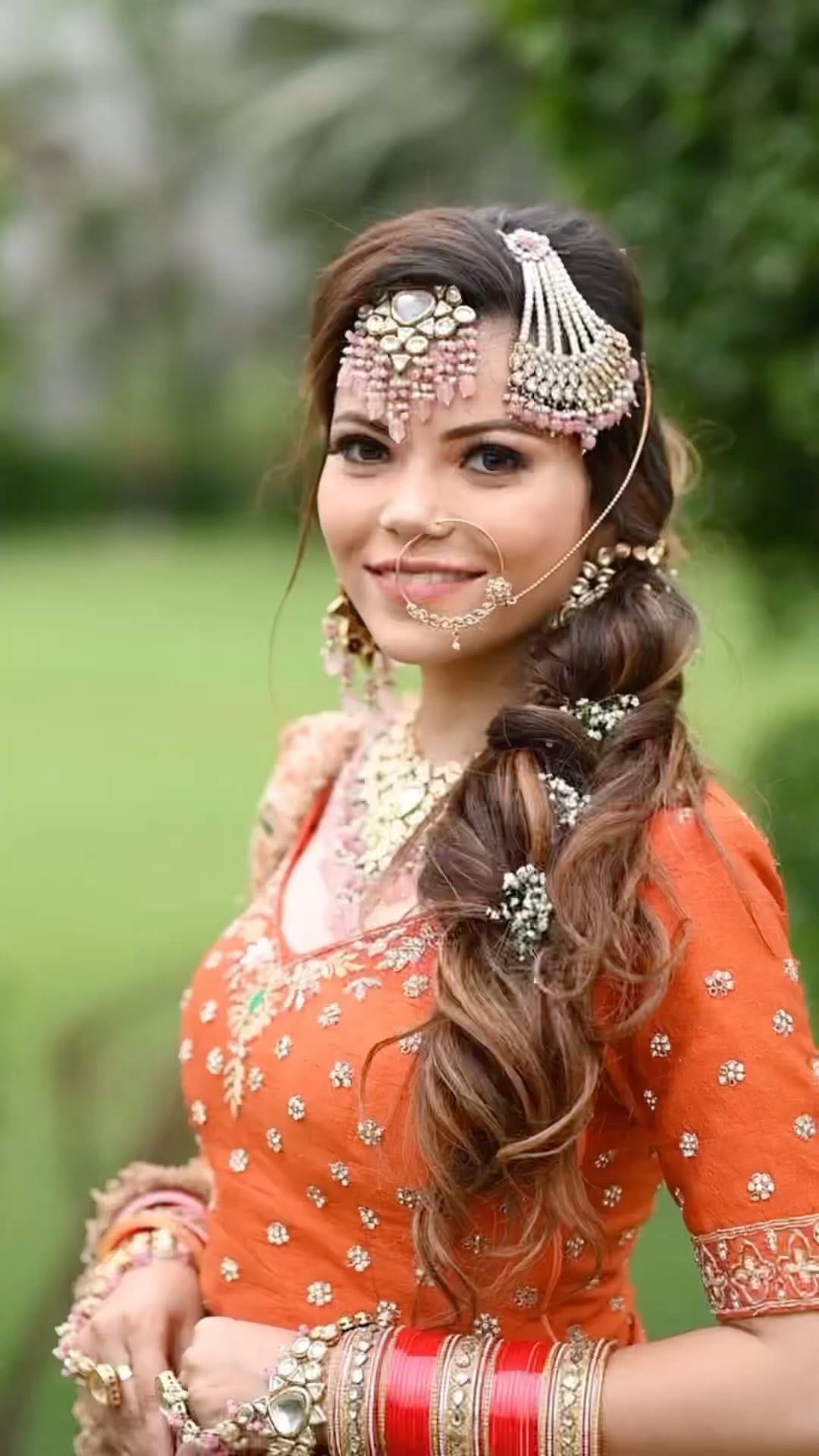 Post 10 by Makeovers by Minaxi Sharma on Instagram (video)