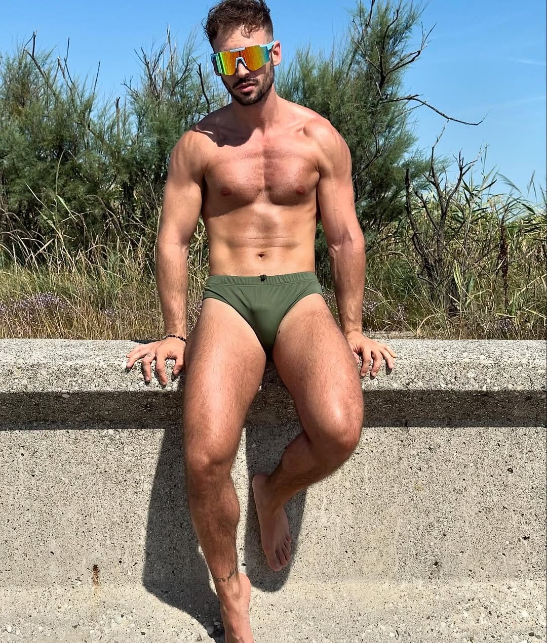 Post 9 by Denis🐼 on Instagram (image)