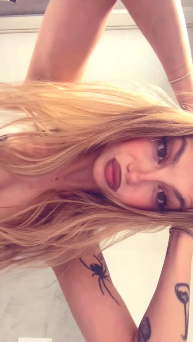 Post 6 by Babygiulia on Instagram (video)