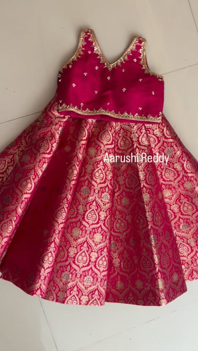 Post 2 by AarushiReddy on Instagram (video)