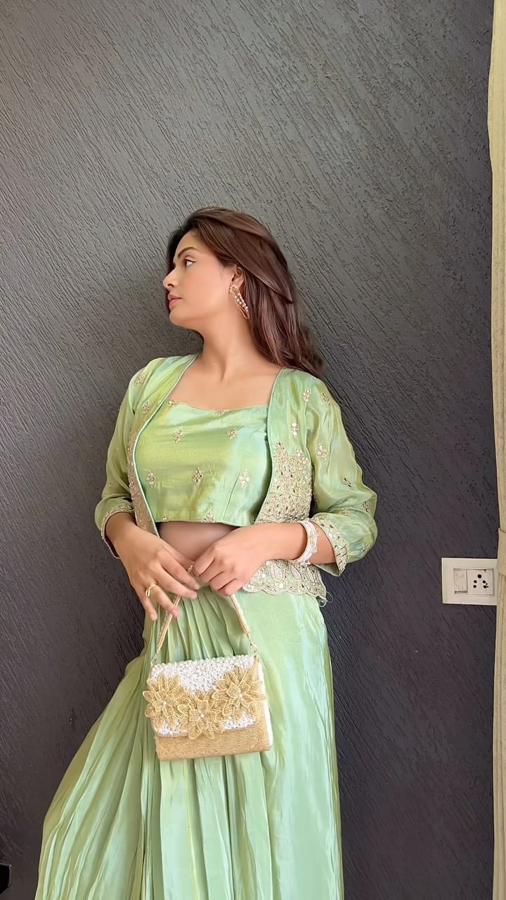 Post 4 by Khushi Nagar | Model on Instagram (video)