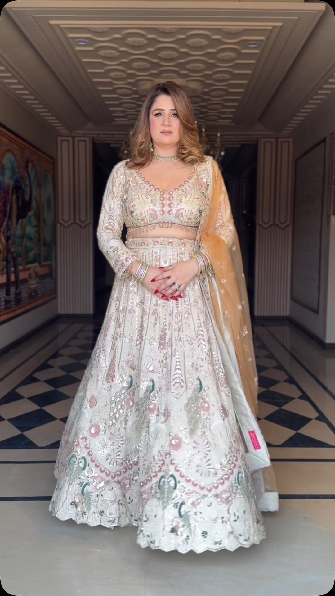 Post 5 by Nehazz Makeup, Salon & Academy on Instagram (video)