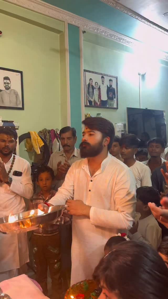 Post 7 by yashveer goutam official on Instagram (video)