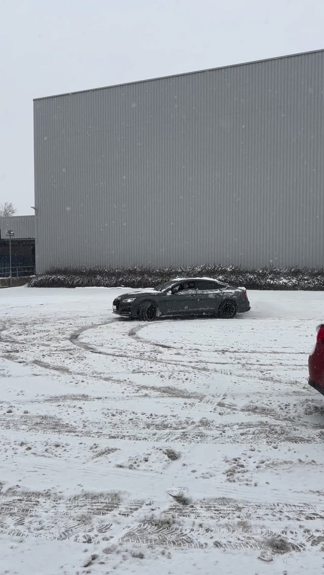 Post 1 by Rahim Naderi on Instagram (video)