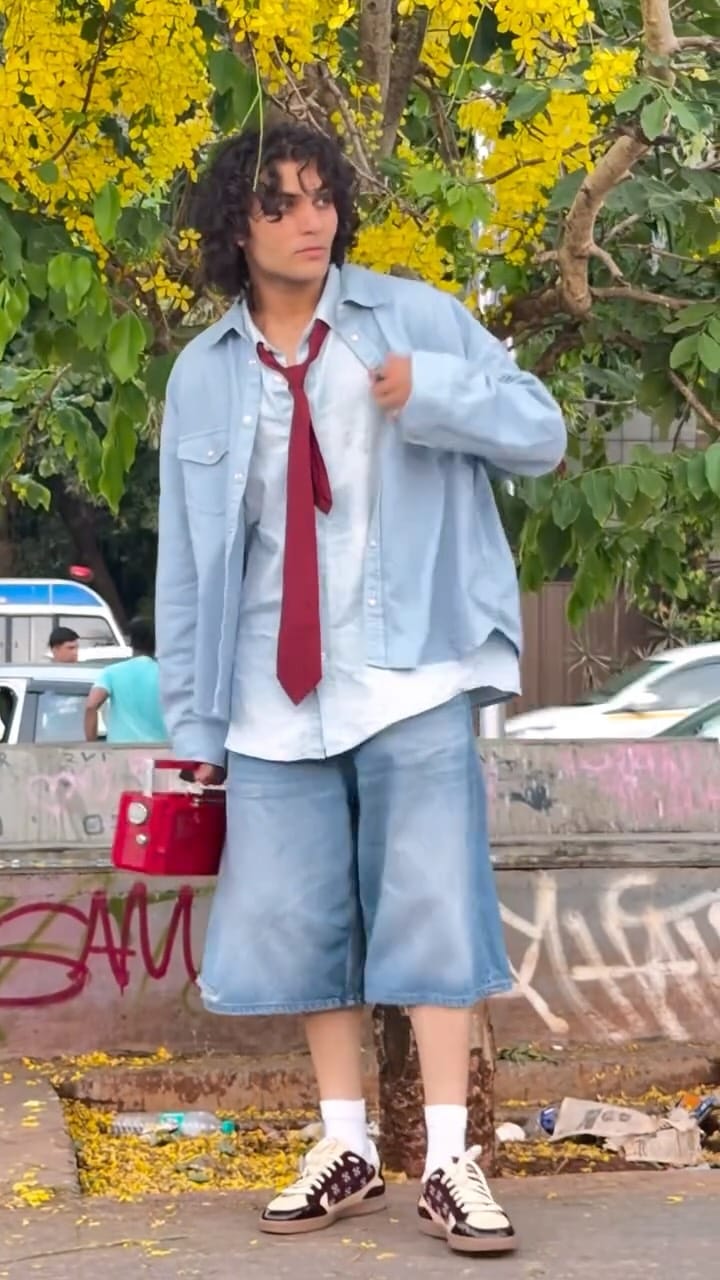 Post 3 by Ansh🧃 on Instagram (video)