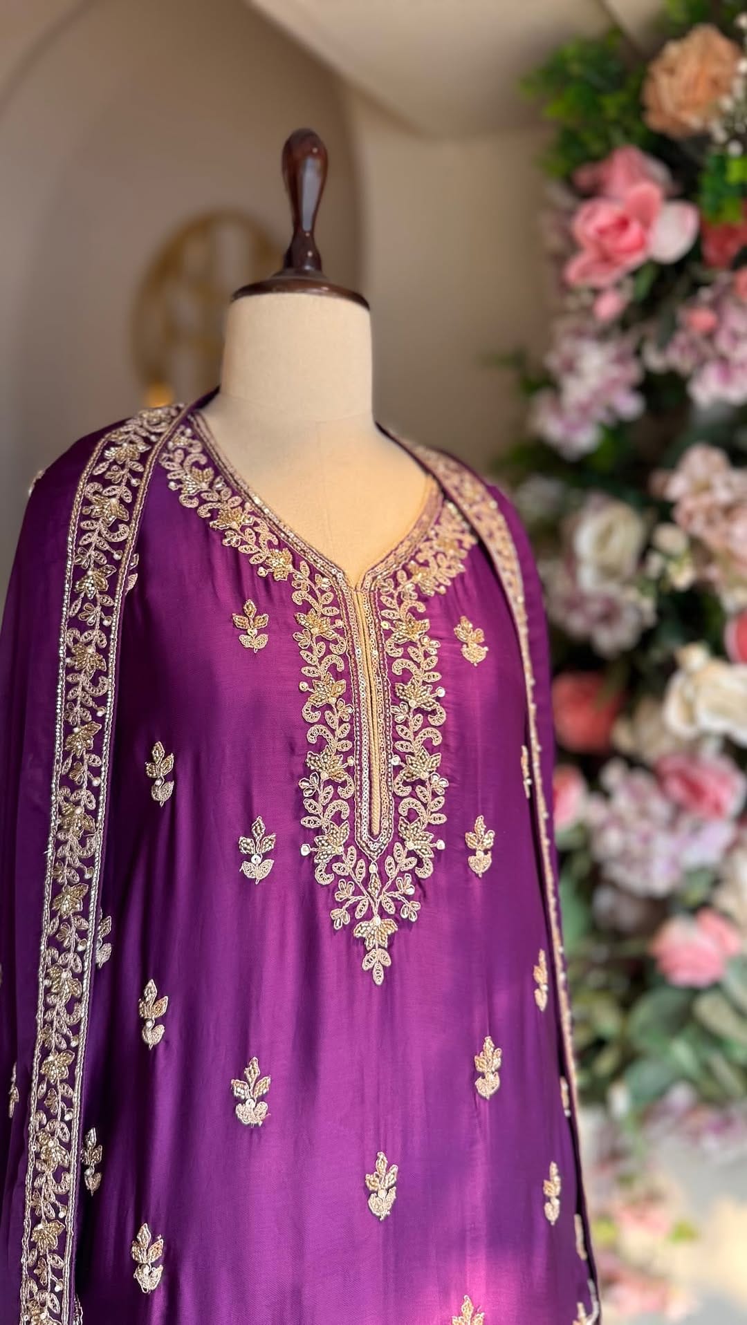 Post 5 by Jamun - Designers Collective on Instagram (video)