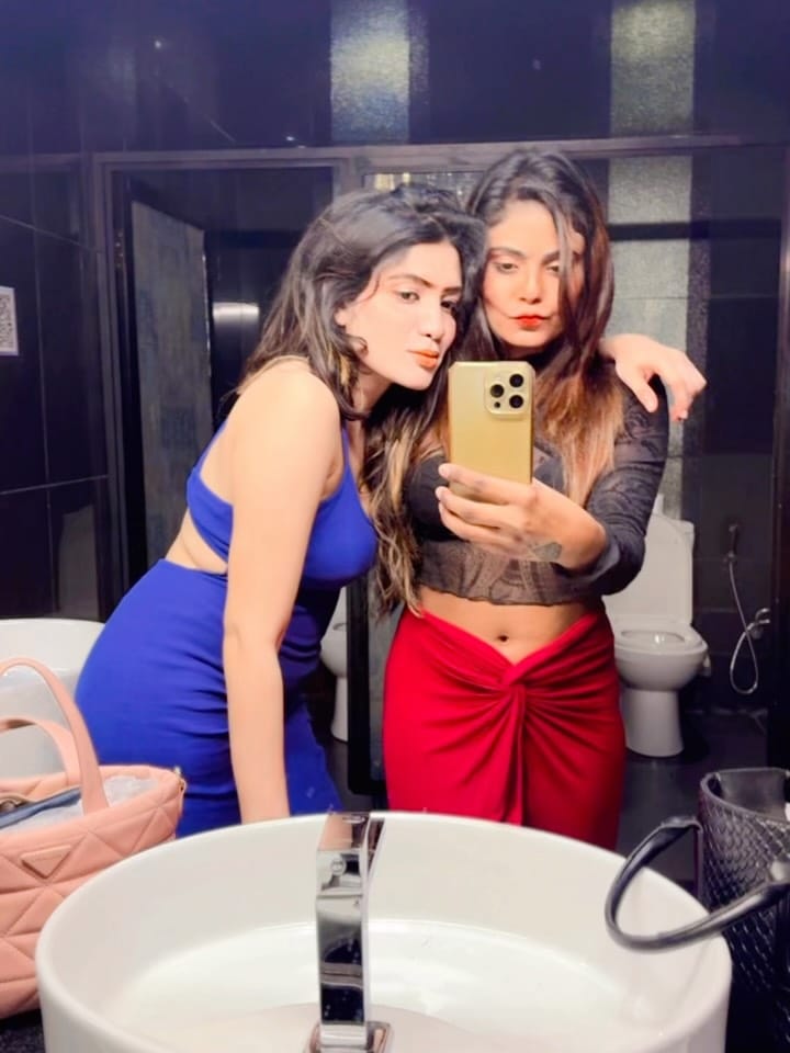 Post 9 by Taniya Nimeshi Chandrasiri on Instagram (carousel)