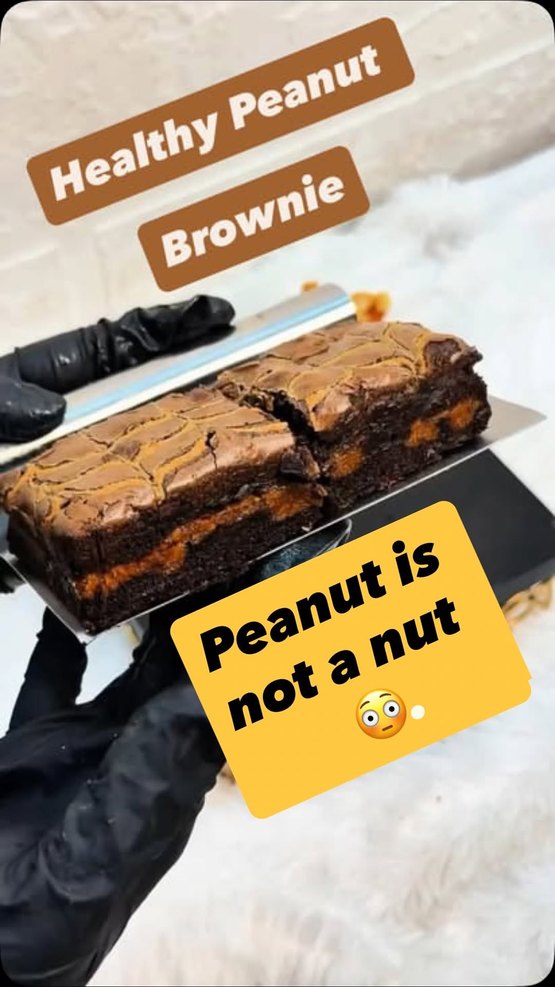 Post 4 by Cake Box on Instagram (video)