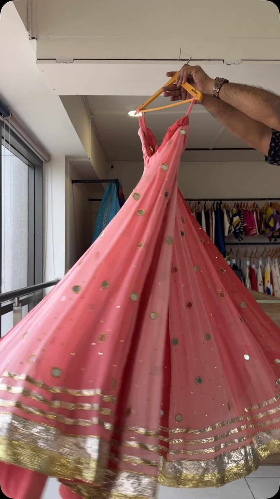 Post 5 by T O A - The Outfit Artisan on Instagram (video)