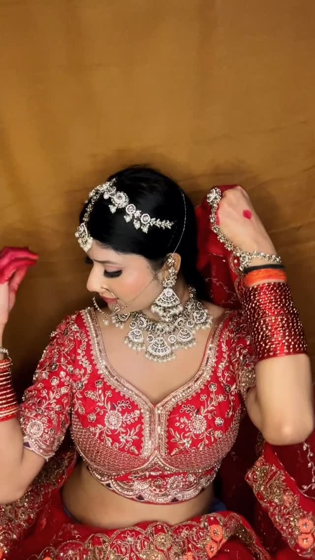 Post 9 by #aradhyakaushal09 on Instagram (video)