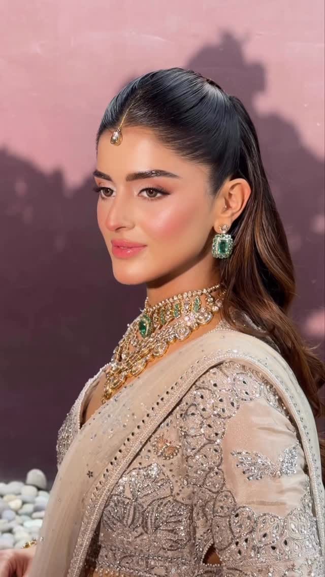 Post 6 by Alisha Makkar . Wedding Stylist on Instagram (video)