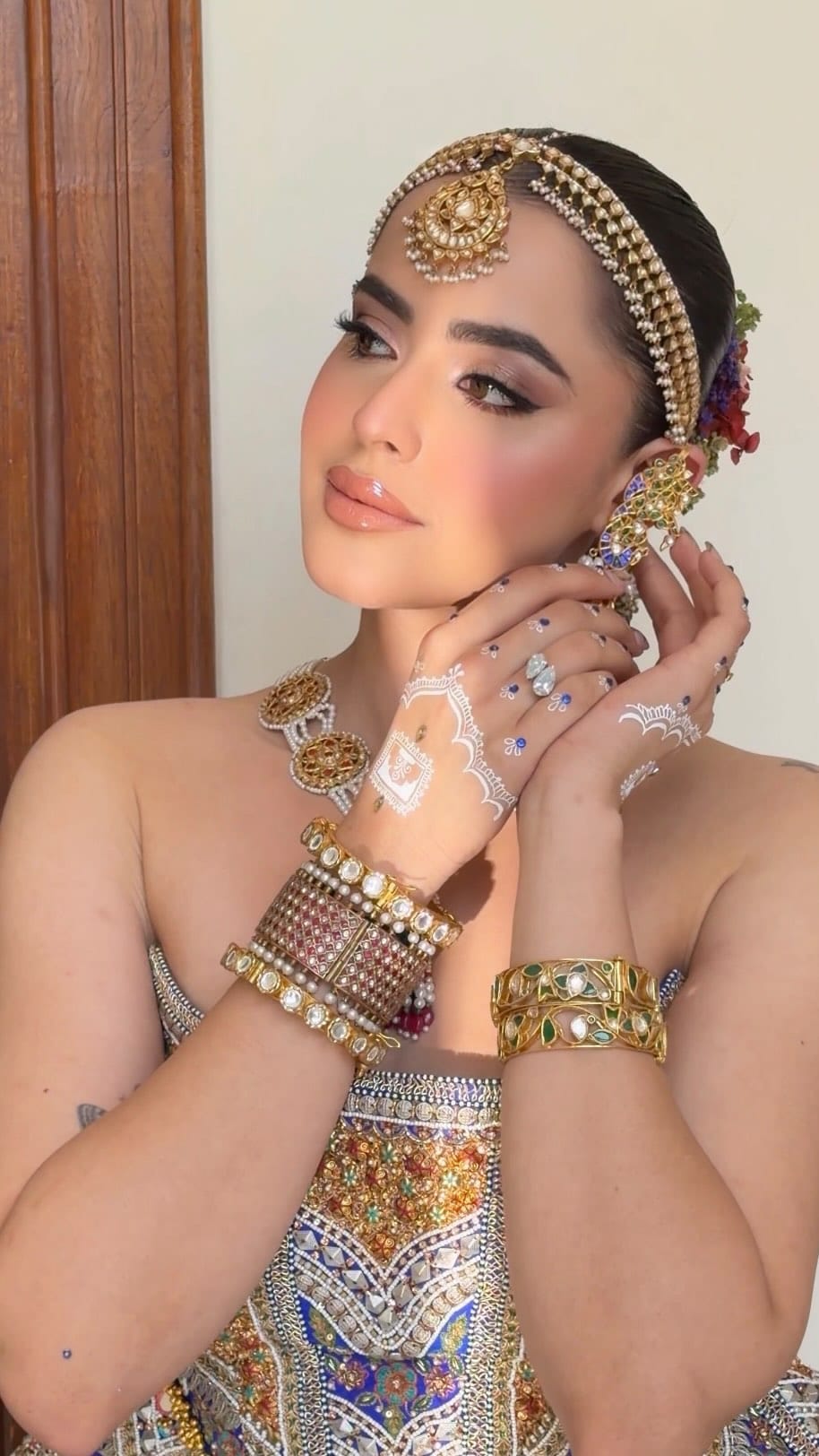 Post 9 by Alisha Makkar . Wedding Stylist on Instagram (video)