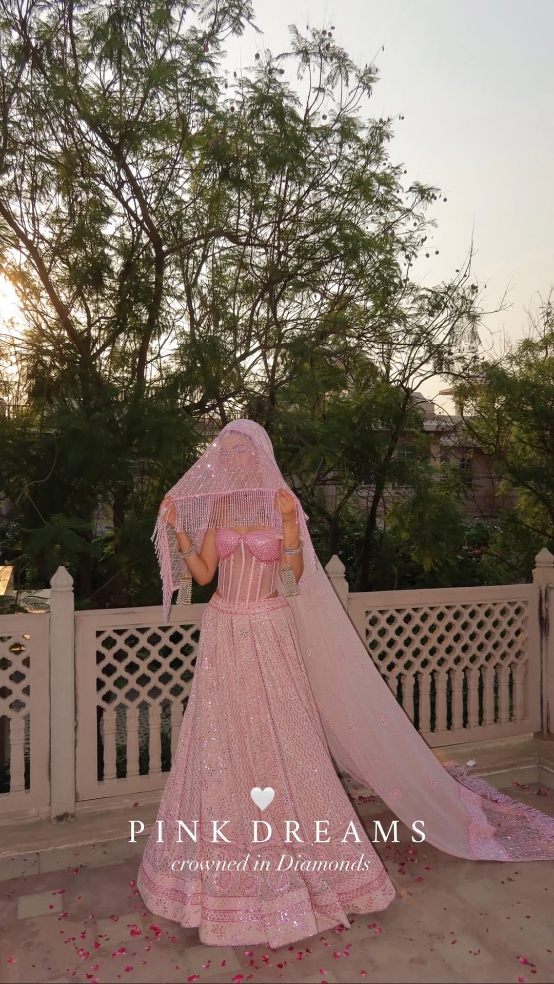 Post 7 by Alisha Makkar . Wedding Stylist on Instagram (video)