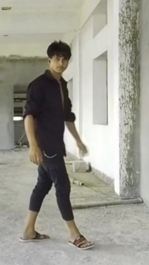Post 7 by ⎯֟𝐍𝐚𝐝𝐯𝐢 on Instagram (video)
