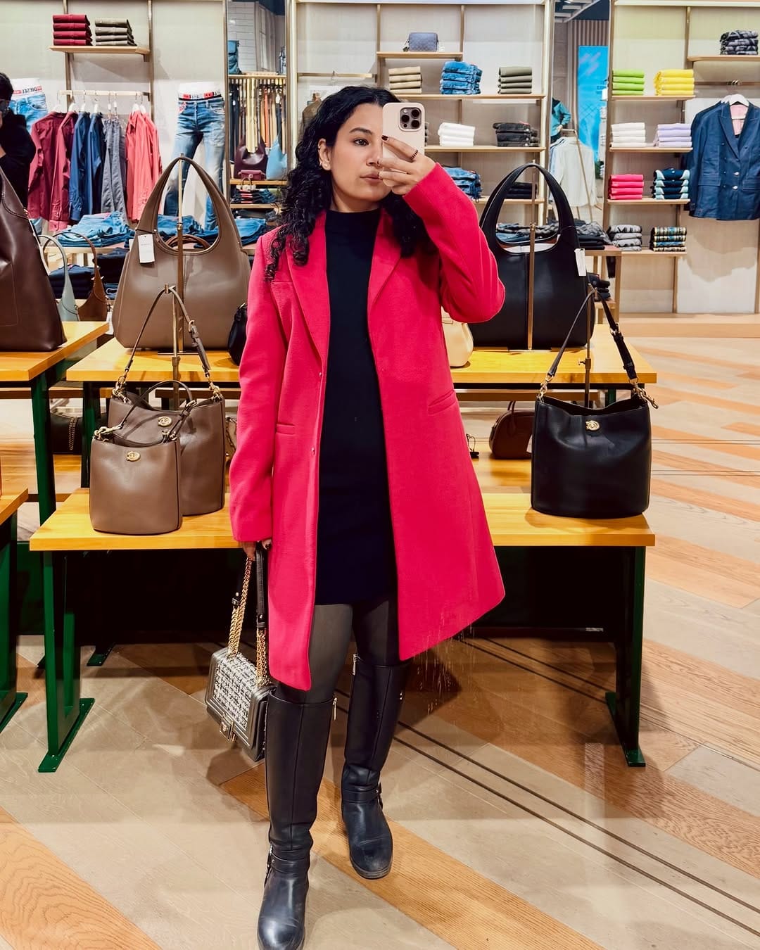 Post 7 by Garvit Shah | Personal Stylist & Colour Analyst on Instagram (carousel)