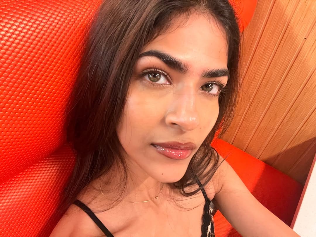Post 8 by Ayesha Siddiqi on Instagram (carousel)