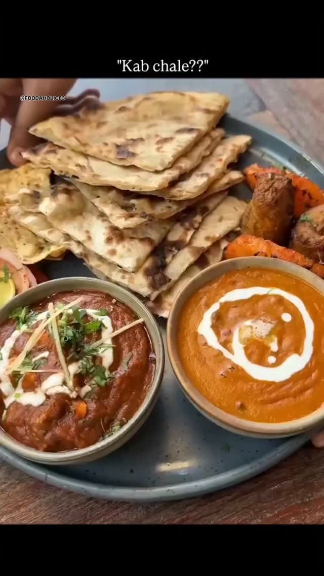 Post 3 by Fooda Holic on Instagram (video)
