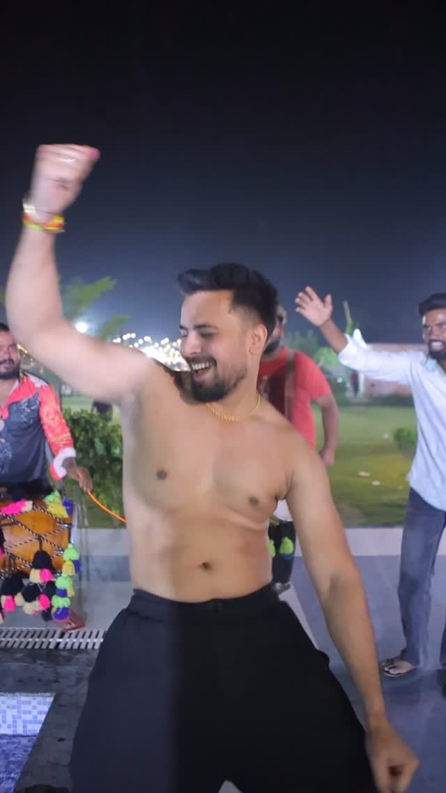 Post 5 by ER. SAURABH RAI❤️ on Instagram (video)