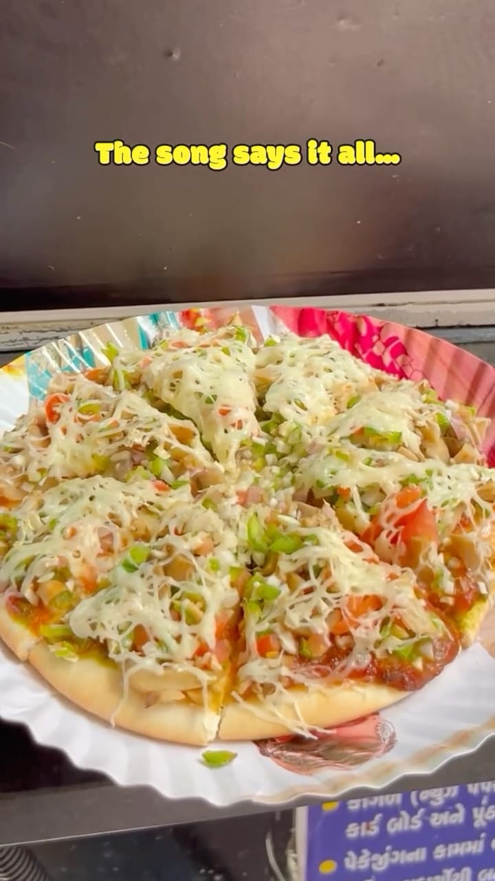 Post 3 by Center Point Fast Food on Instagram (video)