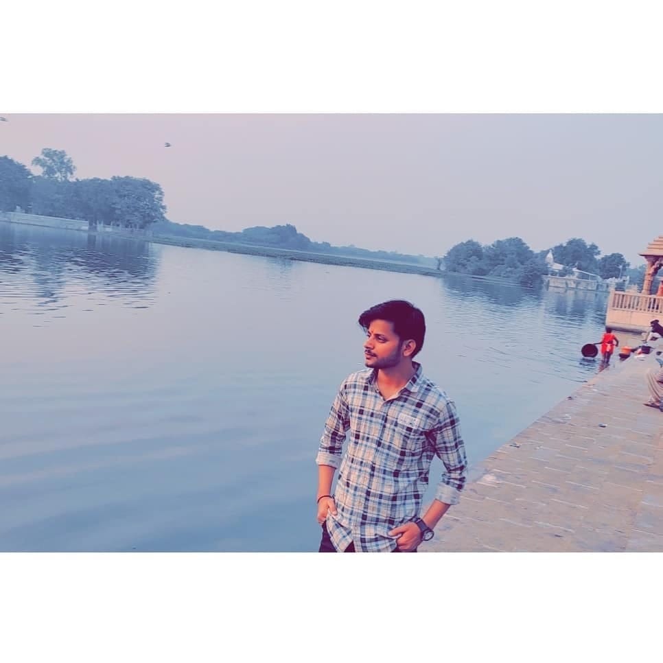 Post 10 by Manish Makwana on Instagram (carousel)