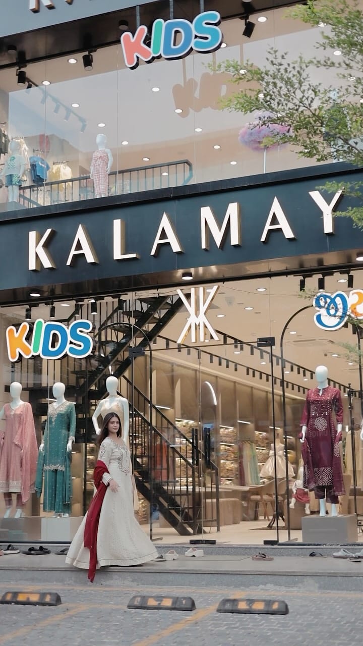 Post 5 by KALAMAY on Instagram (video)