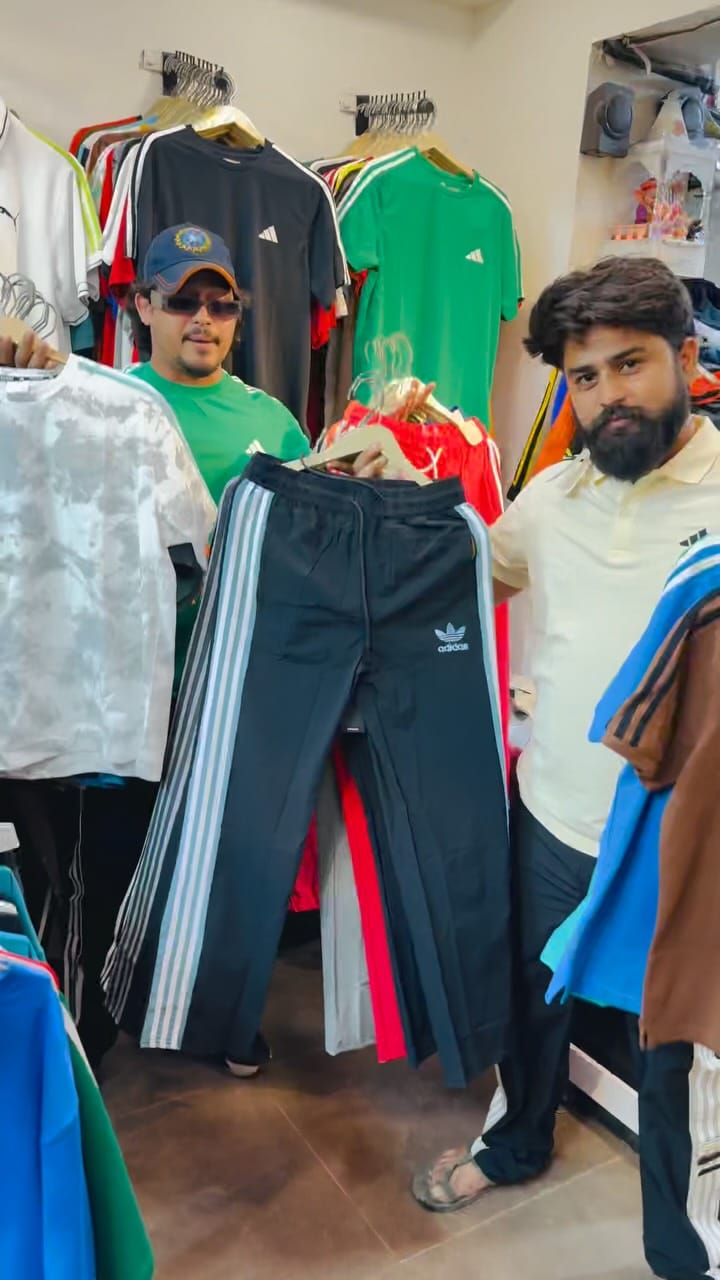 Post 4 by rohit on Instagram (video)