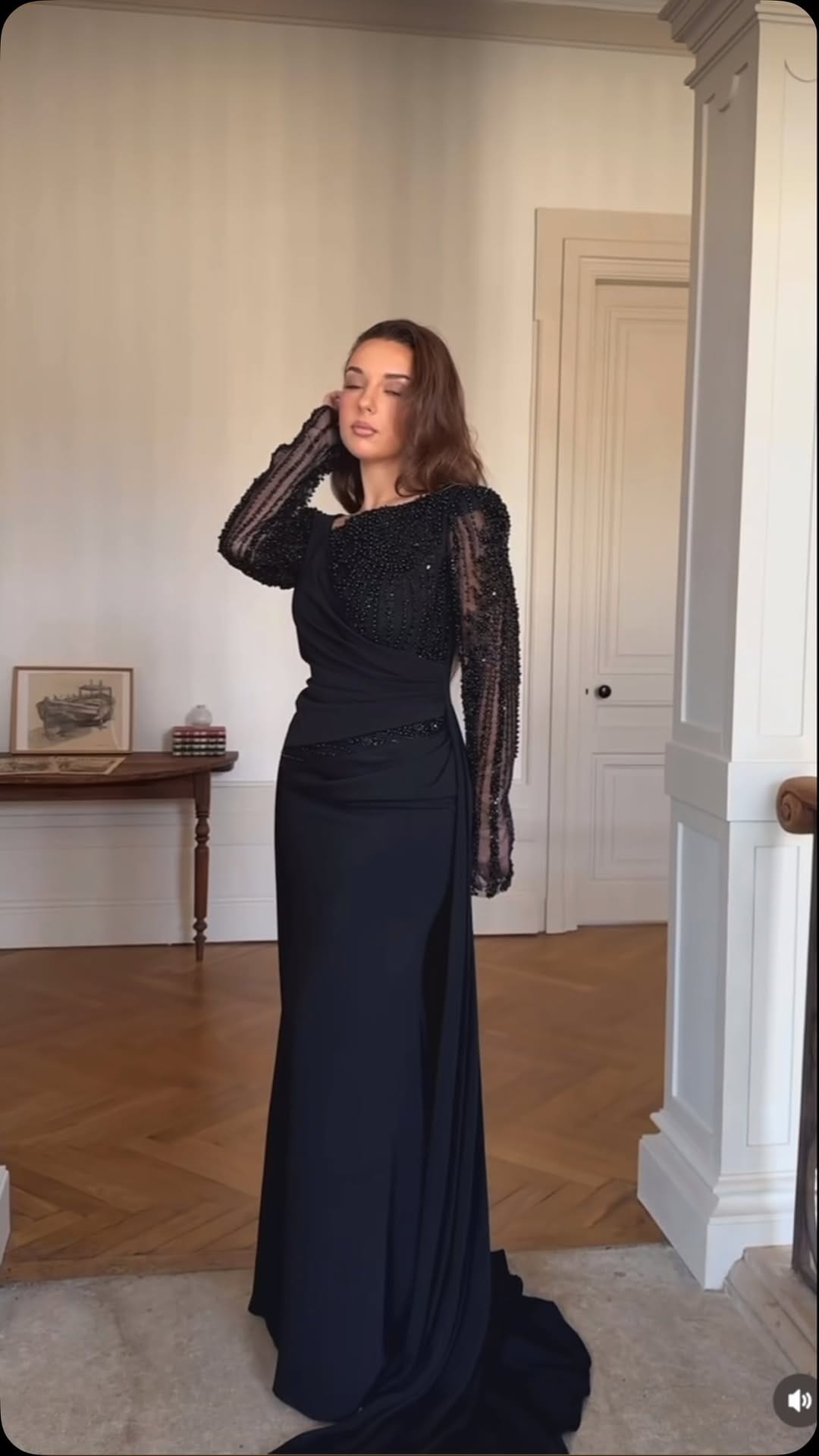 Post 2 by ®️Claas_moda®️ on Instagram (video)