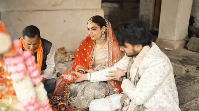 Post 4 by Soni on Instagram (video)